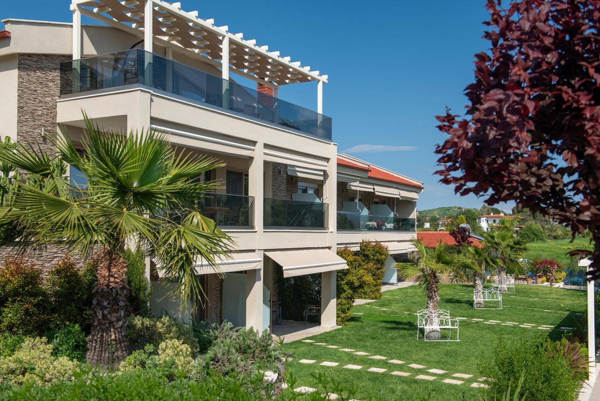 Villa Sara Nikiti  Extérieur photo
